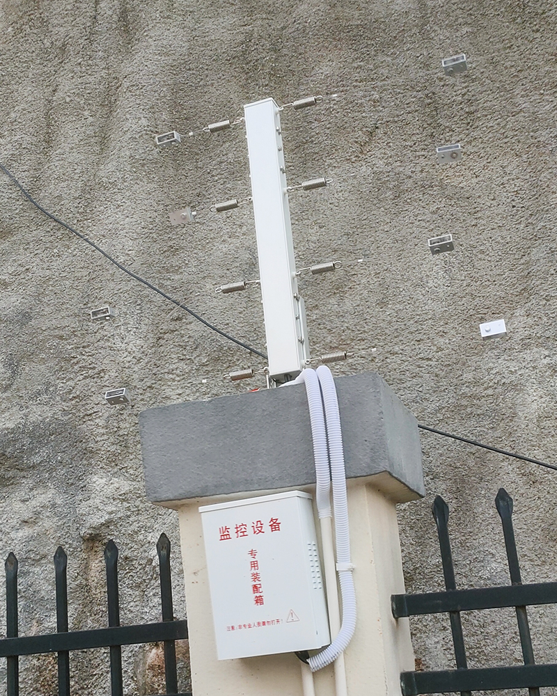 江西某試驗園區(qū)張力圍欄案例